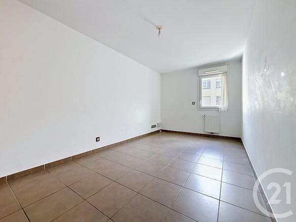 Appartement T2 à vendre  2 pièces - 39,40 m 2   MARSEILLE  - 13005