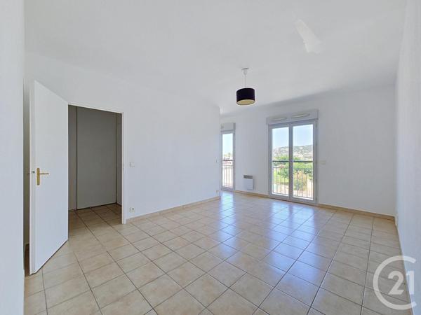 Appartement T2 à vendre  2 pièces - 39,40 m 2   MARSEILLE  - 13005