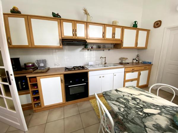 Maison bourgeoise Saint Quentin 6 pièce(s) 161 m2