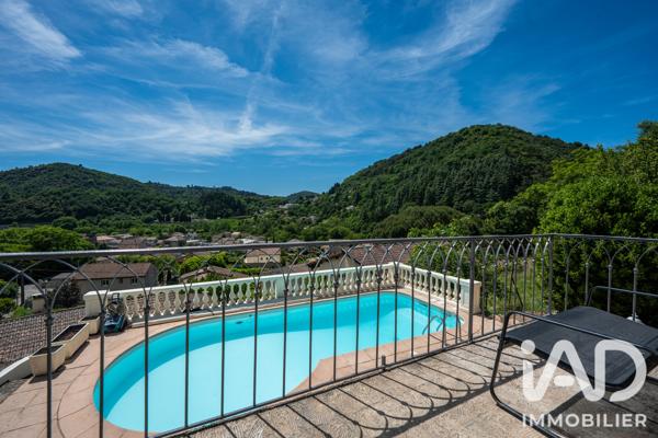Maison à vendre 4 pièces 143,5 m² Vals-les-Bains