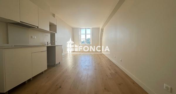 Location Appartement 3 pièces 70.86 m² - Bougival 78380