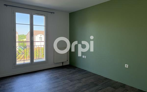 Maison à vendre    4 pièces •  Tonnay-Charente