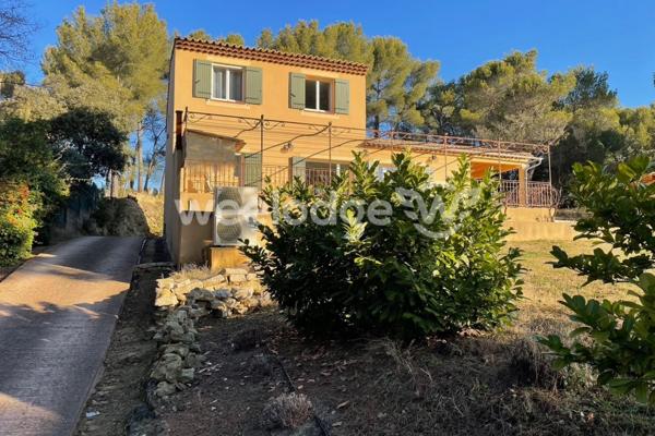 Maison à vendre 5 pièces de 215 m² à La Bastidonne