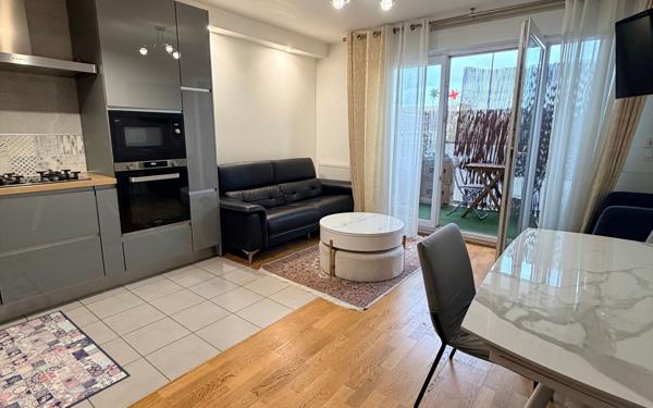 Appartement à vendre    3 pièces • 59,20 m2 Champigny-sur-Marne