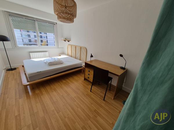 Appartement à louer Nantes : 4 pièces, 79m² avec 3 chambre(s) à 1 360€ - AJP Immobilier Rezé