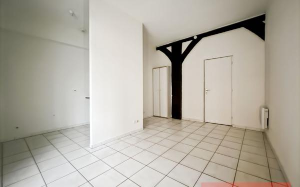 Appartement à louer    2 pièces •  Lisle-sur-Tarn