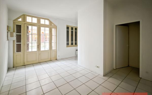 Appartement à louer    2 pièces •  Lisle-sur-Tarn