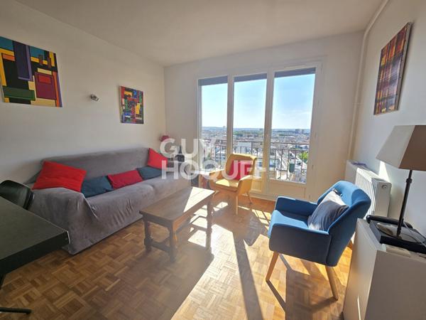 Superbe 3 pièces à Montrouge ! Vue imprenable sur la Tour Eiffel !