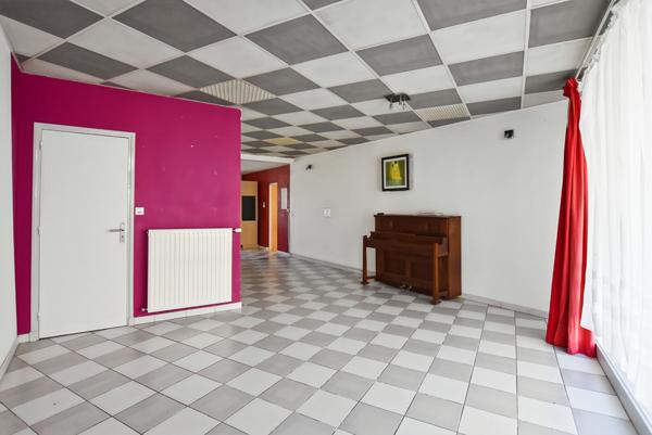 EXCLUSIVITÉ Maison Saint-Germain-Lespinasse 5 pièces162 m2