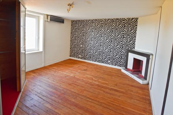 EXCLUSIVITÉ Maison Saint-Germain-Lespinasse 5 pièces162 m2