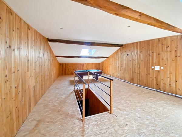 EXCLUSIVITÉ Maison Saint-Germain-Lespinasse 5 pièces162 m2