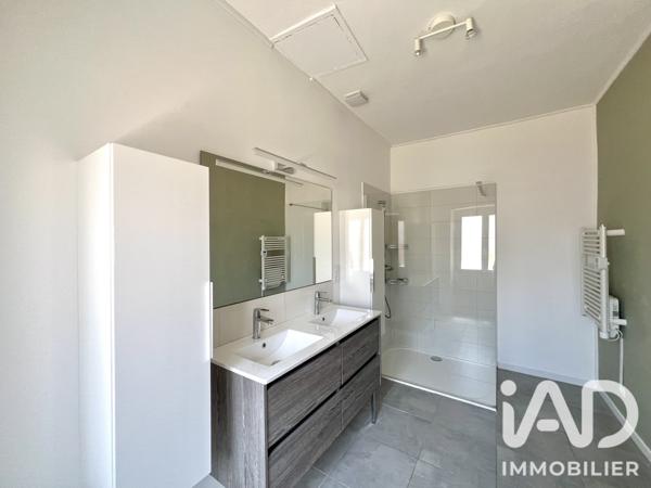 Immeuble à vendre 127 m² Bagnols-sur-Cèze
