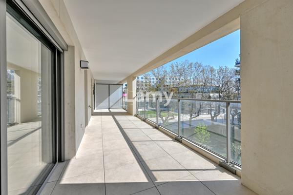 Appartement+ parking