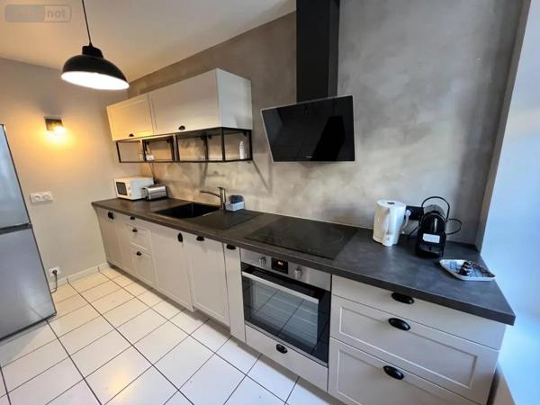 Location - Maison Vendôme 41100 4 pièces 73 m 2 45 m 2