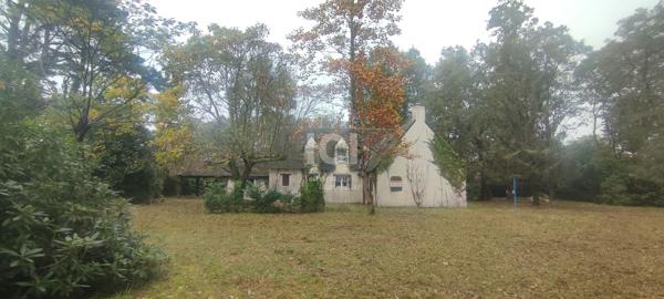 À VENDRE ! POUR LES PARTICULIERS . Projet unique dans le bourg de La Chapelle-sur-Erdre !