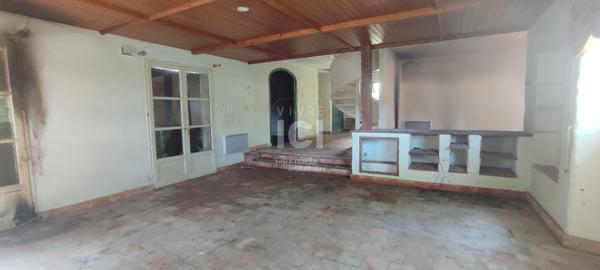 À VENDRE ! POUR LES PARTICULIERS . Projet unique dans le bourg de La Chapelle-sur-Erdre !