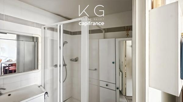 Trouville-sur-Mer, appartement 35 m² 2 chambres à deux pas des quais et de la gare SNCF, au 2e et dernier étage d'une petite copropriété