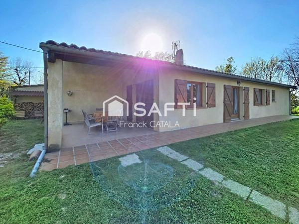 Maison traditionnelle de plain-pied au calme