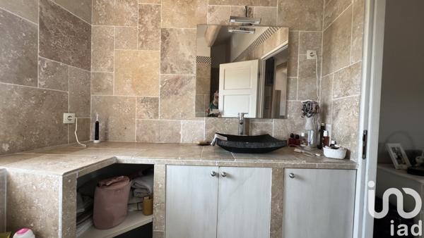 Maison de village 5 pièces de 110 m² à La Colle-sur-Loup (06480)