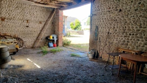 Corps de ferme à rénover aurilhan