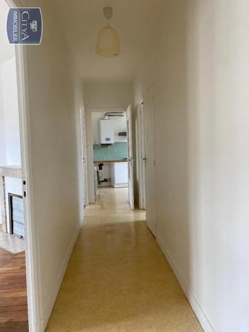 Appartement à louer 3 pièces 62.1m² Poitiers (86000)
