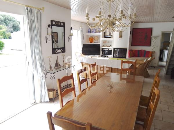 SAINT PIERRE D OLERON : maison T8 (132 m²) à vendre