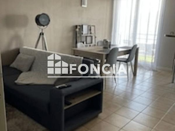 Location Appartement 2 pièces 42 m² - 218 BOULEVARD DE LA PAIX Pau 64000