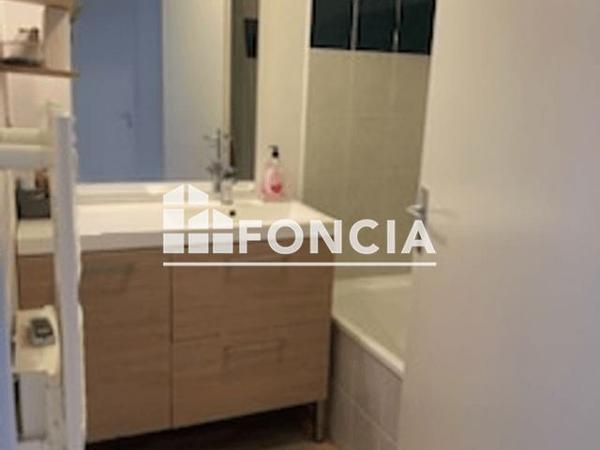 Location Appartement 2 pièces 42 m² - 218 BOULEVARD DE LA PAIX Pau 64000