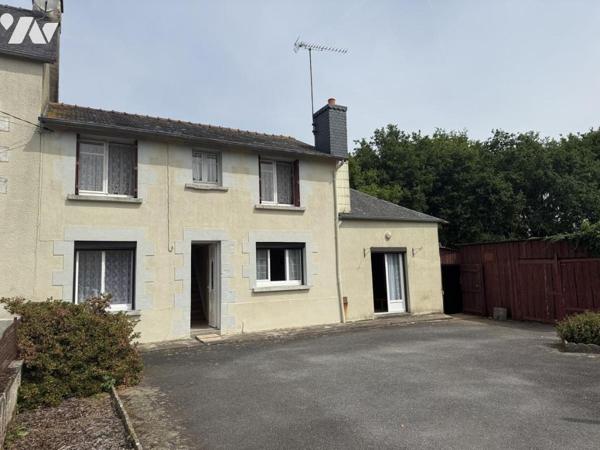 Maison dans le bourg de Plumieux