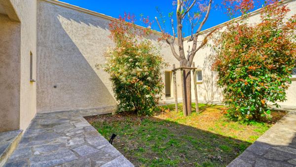 Propriété - deux mini villas Oletta 243 m² - terrain 1254 m²