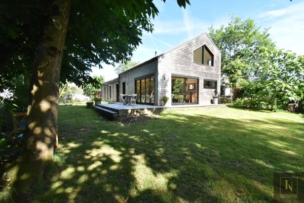 Maison 6 pièce(s) 3 chambre(s) 131 m²