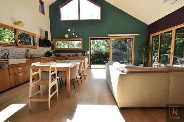 Maison 6 pièce(s) 3 chambre(s) 131 m²