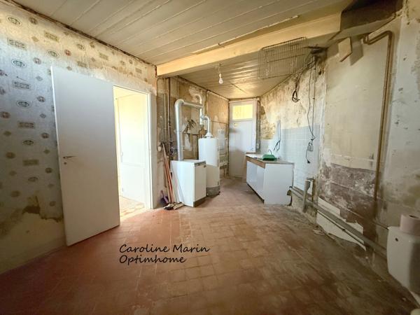 Maison de caractère à réinventer – Fort potentiel à Elbeuf !