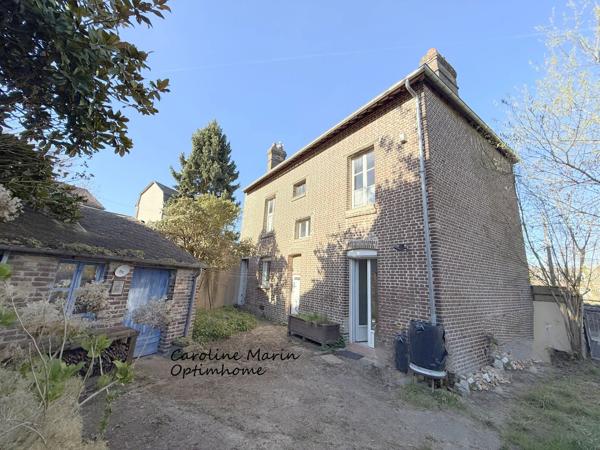 Maison de caractère à réinventer – Fort potentiel à Elbeuf !