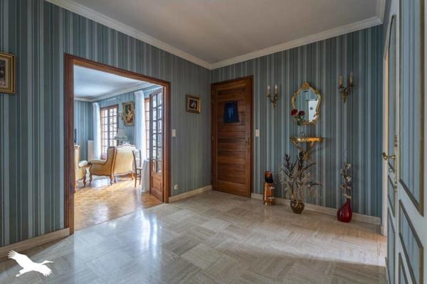 Maison à vendre |  Hiersac |  8 pièces | 164 m²