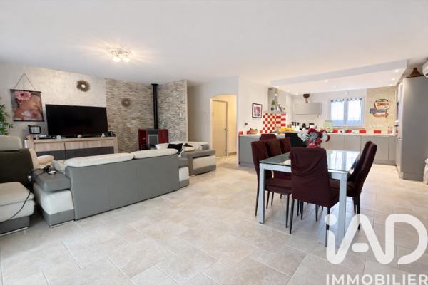 Maison à vendre 6 pièces 116 m² Peyrolles-en-Provence