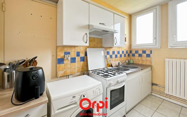 Appartement à vendre    3 pièces •  Montluçon