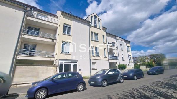 BEAU F2 avec balcon vendu loué...
