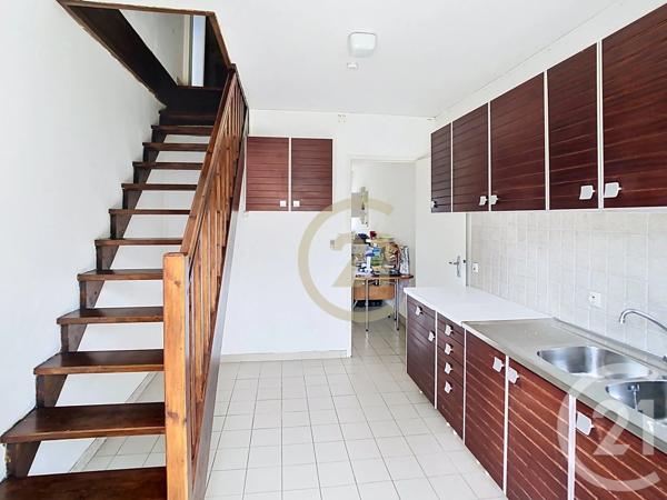 Maison à vendre  6 pièces - 140,37 m 2   PONTCHATEAU  - 44