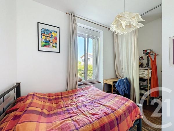Maison à vendre  5 pièces - 100 m 2   LUCON  - 85