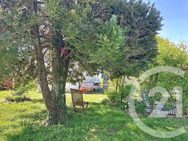 Maison à vendre  5 pièces - 100 m 2   LUCON  - 85