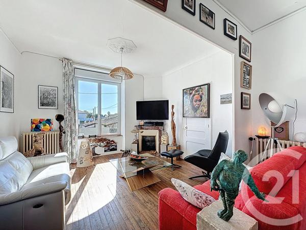 Maison à vendre  5 pièces - 100 m 2   LUCON  - 85