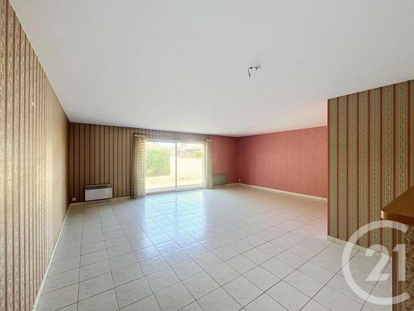Maison à vendre  5 pièces - 100 m 2   LUCON  - 85
