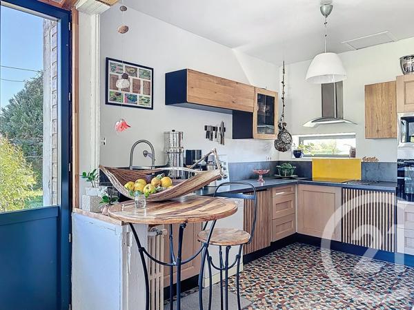 Maison à vendre  5 pièces - 100 m 2   LUCON  - 85