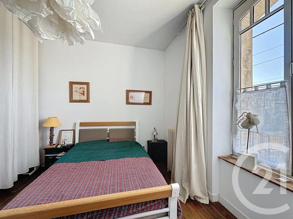 Maison à vendre  5 pièces - 100 m 2   LUCON  - 85