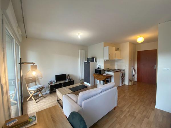 Appartement de type 1 - Situé entre centre-ville et facultés.