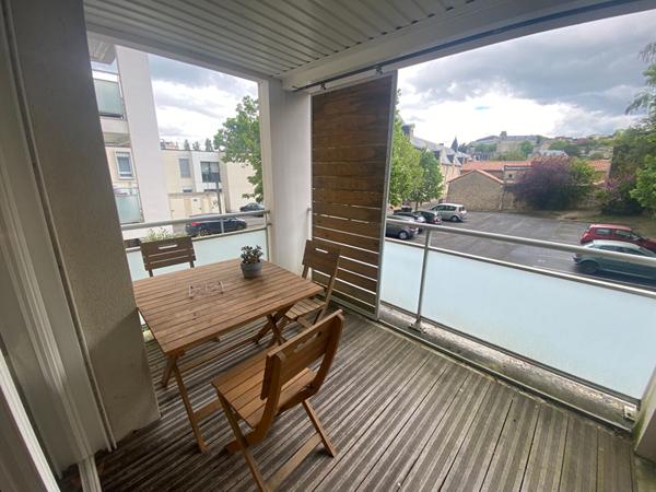 Appartement de type 1 - Situé entre centre-ville et facultés.