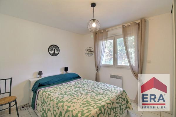 Maison 210m2 habitable divisée en trois appartements