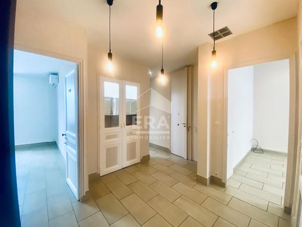 Local d'activité Cannes 100 m2