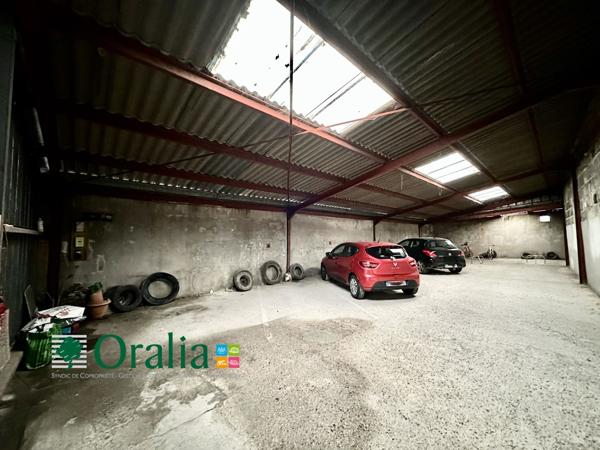 Parking · Location Bordeaux (33800)